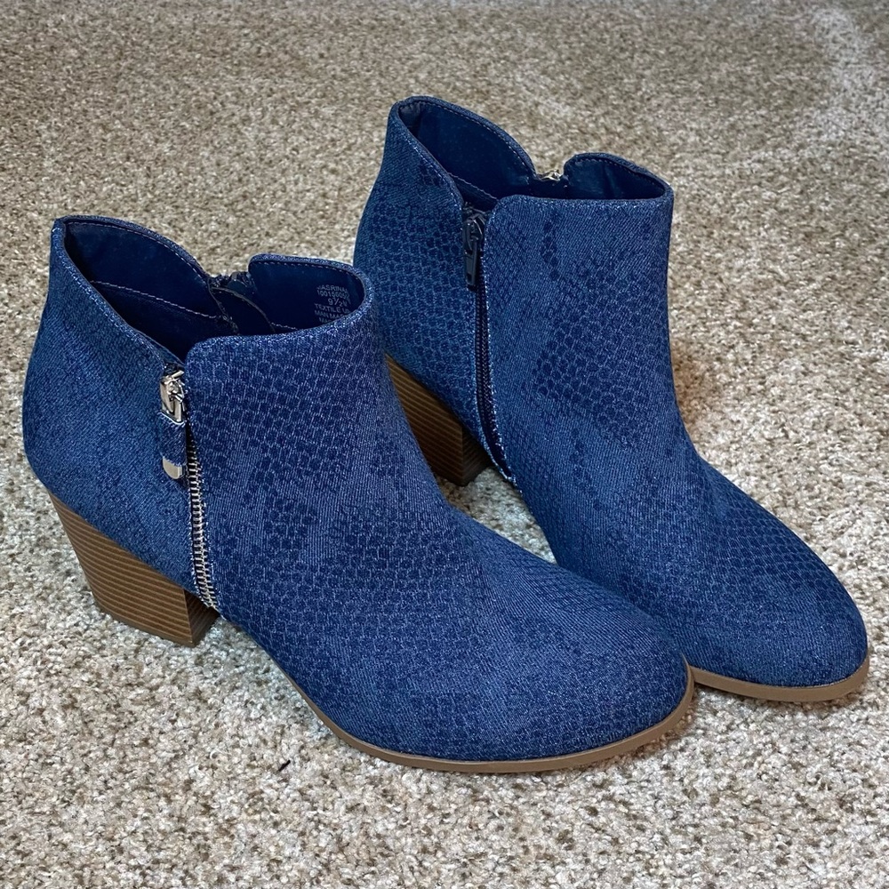 Style & Co. Womens Masrina Booties in Denium Snake Print NWOT